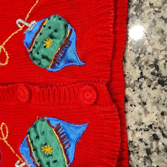 VTG. NUTCRACKER SLEEVELESS BUTTON-UP CHRISTMAS VEST. ORNAMENTS. SIZE LARGE. - Picture 9 of 10